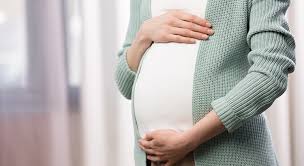 Mulher grávida — resultado de tratamento para infertilidade e endometriose